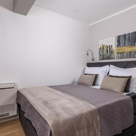 Luxury City Center Apartment -50M To The Sea Opatija Extérieur photo