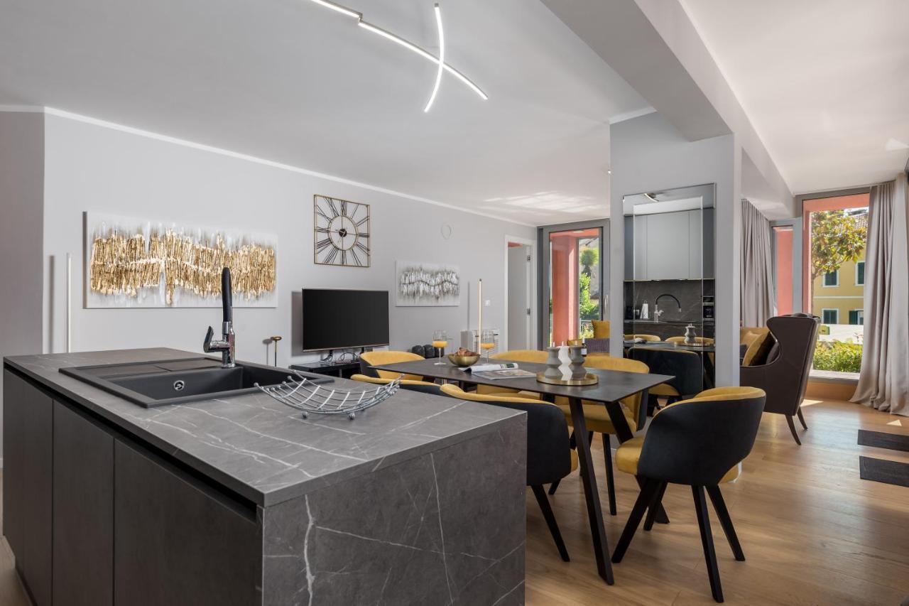 Luxury City Center Apartment -50M To The Sea Opatija Extérieur photo