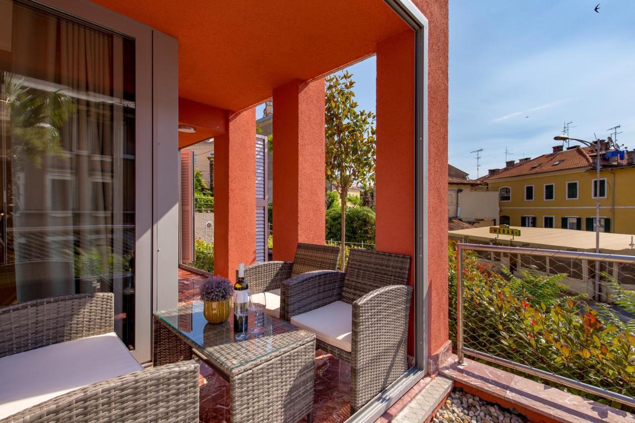 Luxury City Center Apartment -50M To The Sea Opatija Extérieur photo
